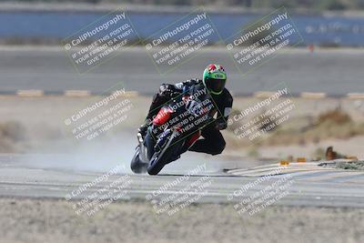 media/Oct-02-2025-Racers Edge (Thu) [[2c91cb6ab3]]/3-B Group/Session 2-Turn 14 (11am)/